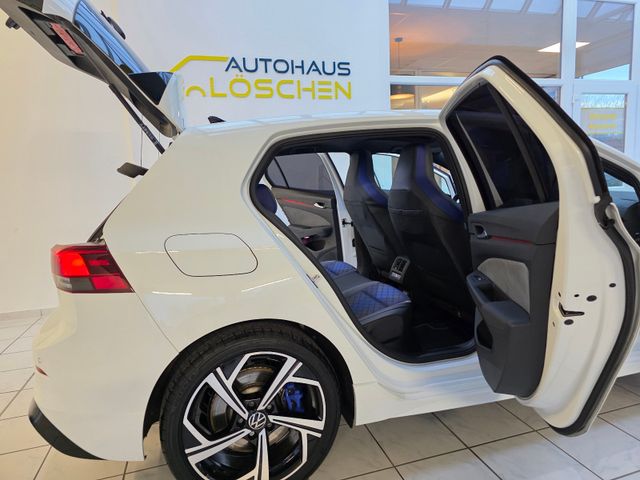 Volkswagen Golf VIII Limo R 4Motion Panorama Head-Up - Slika 20